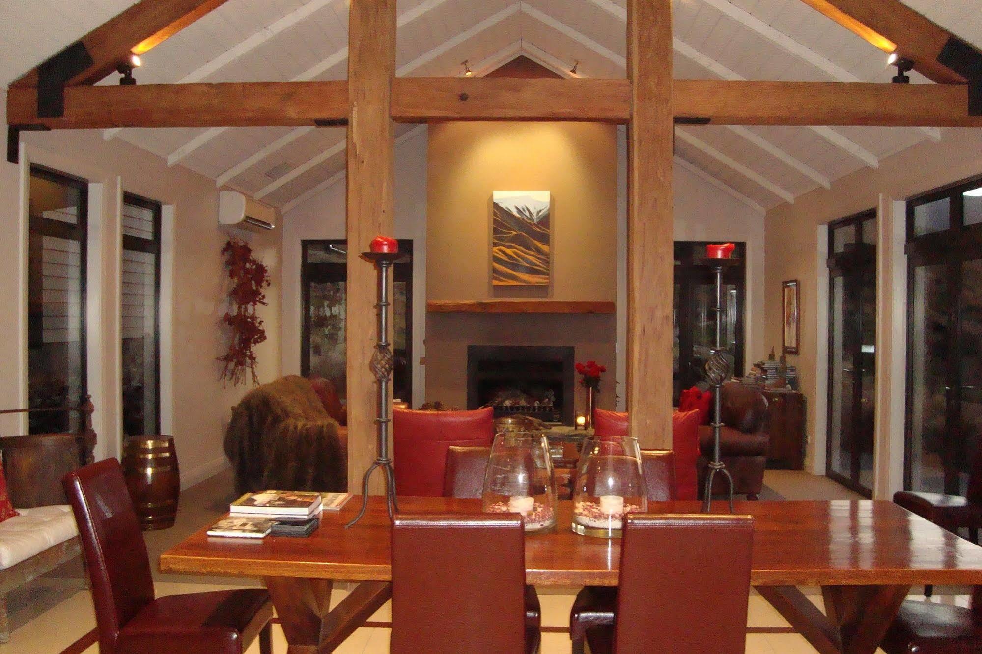 Mt Rosa Lodge Boutique Vineyard Accommodation วานากา ภายนอก รูปภาพ